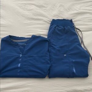 Fabletics Vibrant Blue Scrub Set